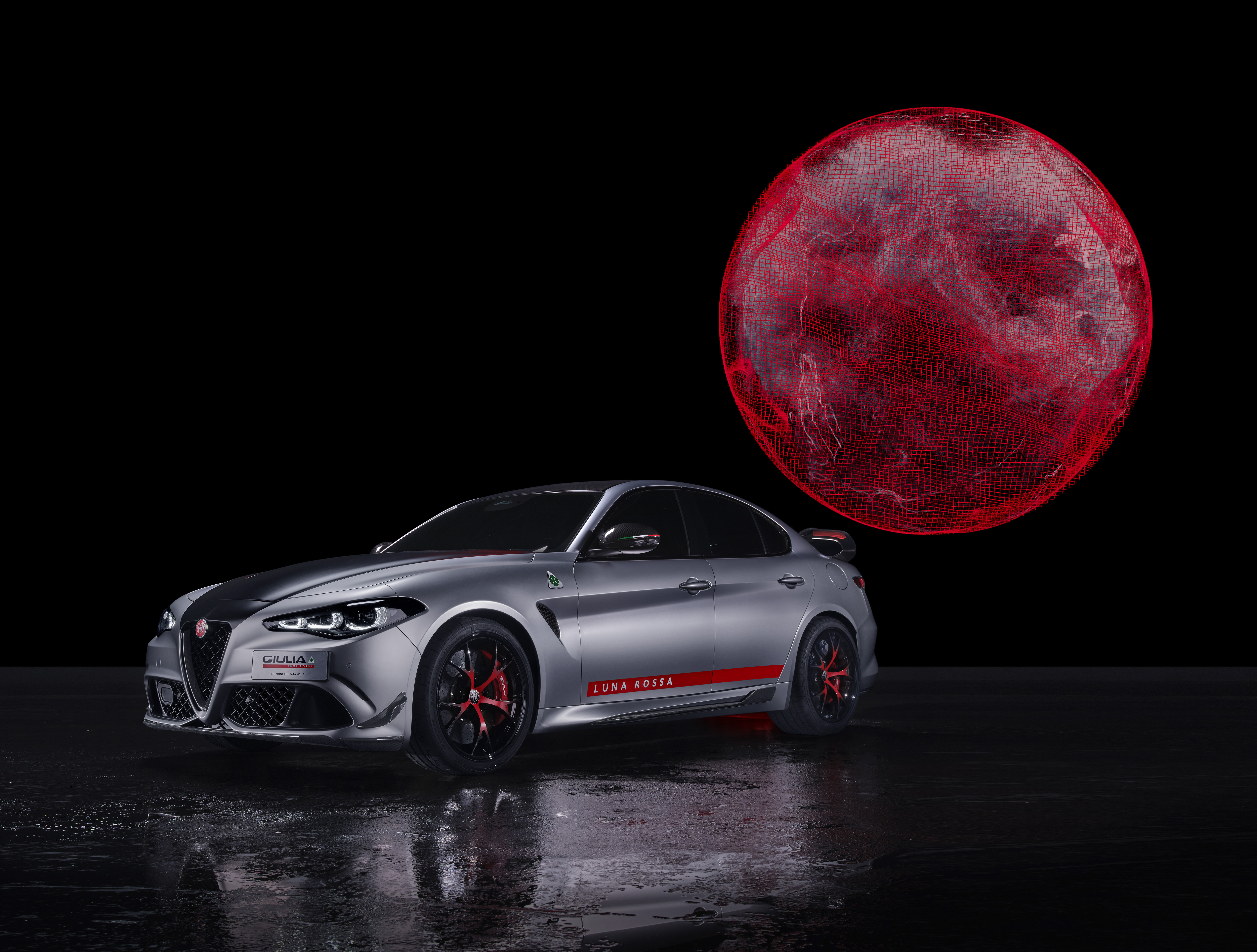 Perfil do Alfa Romeo Giulia Quadrifoglio Luna Rossa