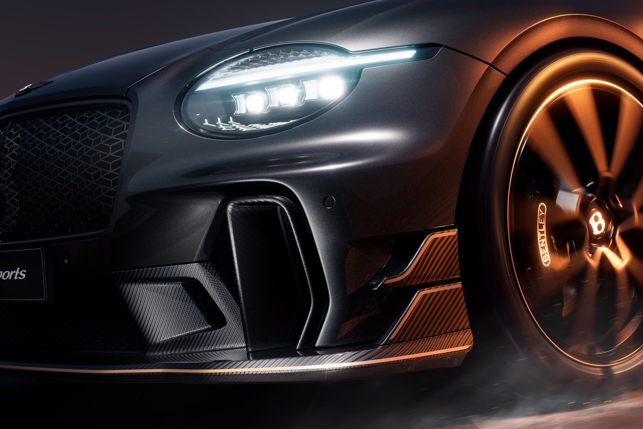 Splitter e dive planes dianteiros do Bentley Supersports