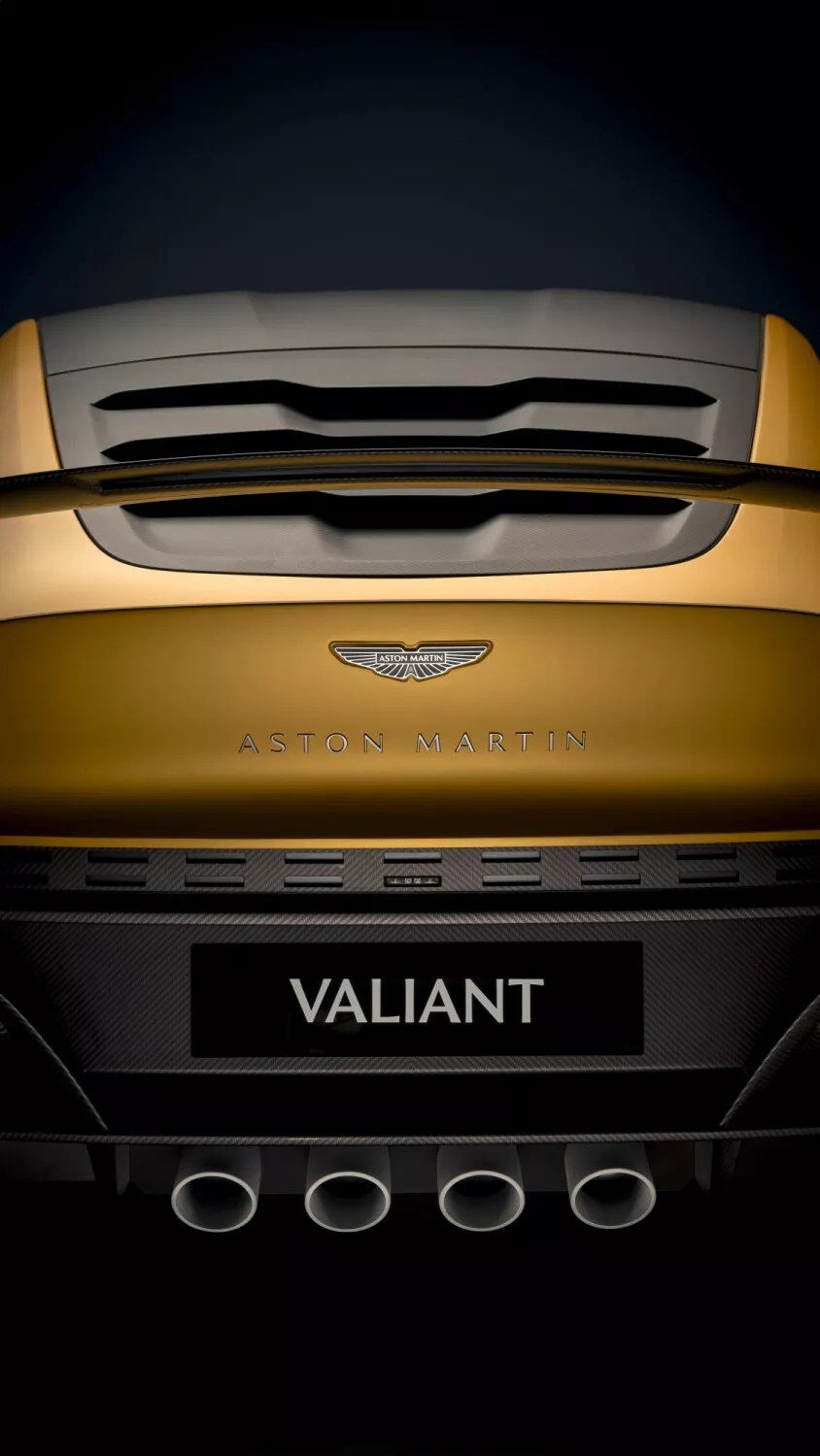Detalhe frontal do Aston Martin Valiant
