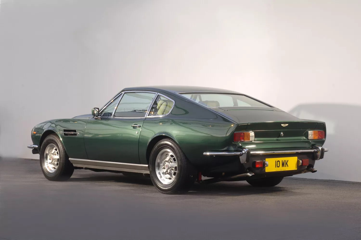 Aston Martin AMV8 clássico de Newport Pagnell