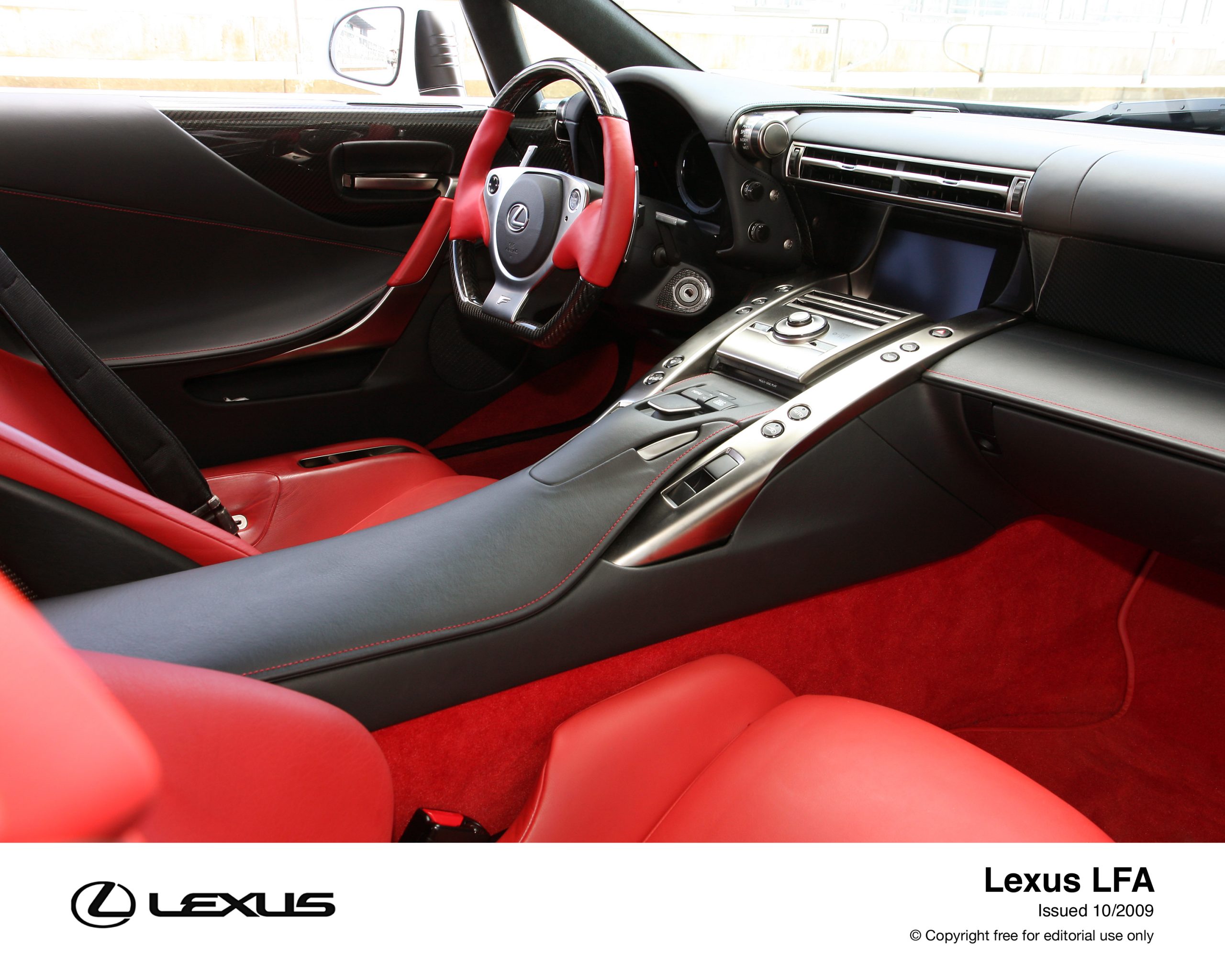 Habitáculo completo do Lexus LFA