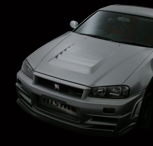 NISMO R34 GT-R Z-tune em Z-tune Silver. Crédito/fonte: NISMO.